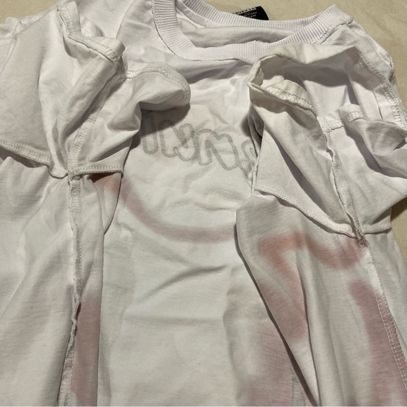 Genuine Merchandise Short Sleeve Tee with Simpsons Style Graphic - Some Wear - Picture 8 of 13